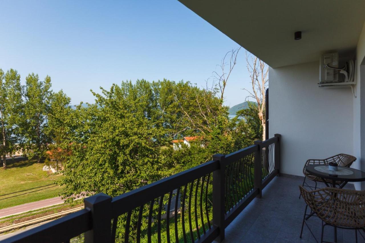 Apartmani Porto Golubac Exteriör bild