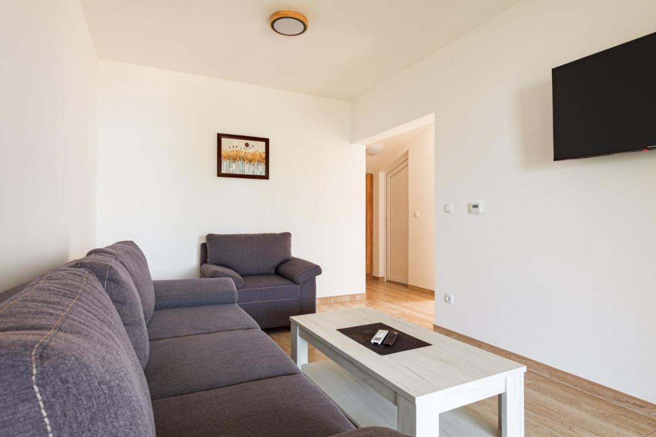 Apartmani Porto Golubac Exteriör bild