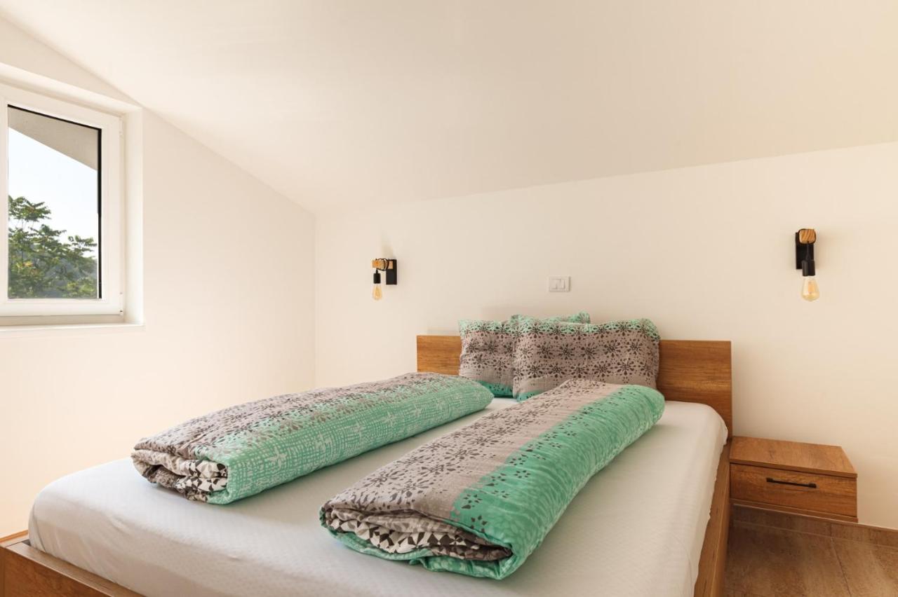 Apartmani Porto Golubac Exteriör bild